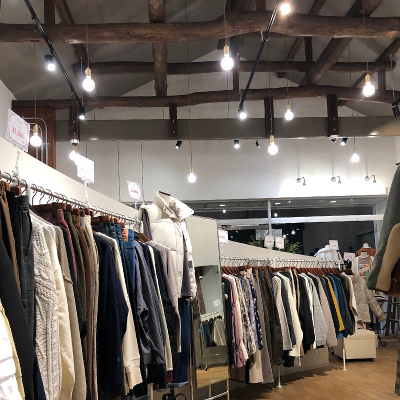 アパレルコーナー