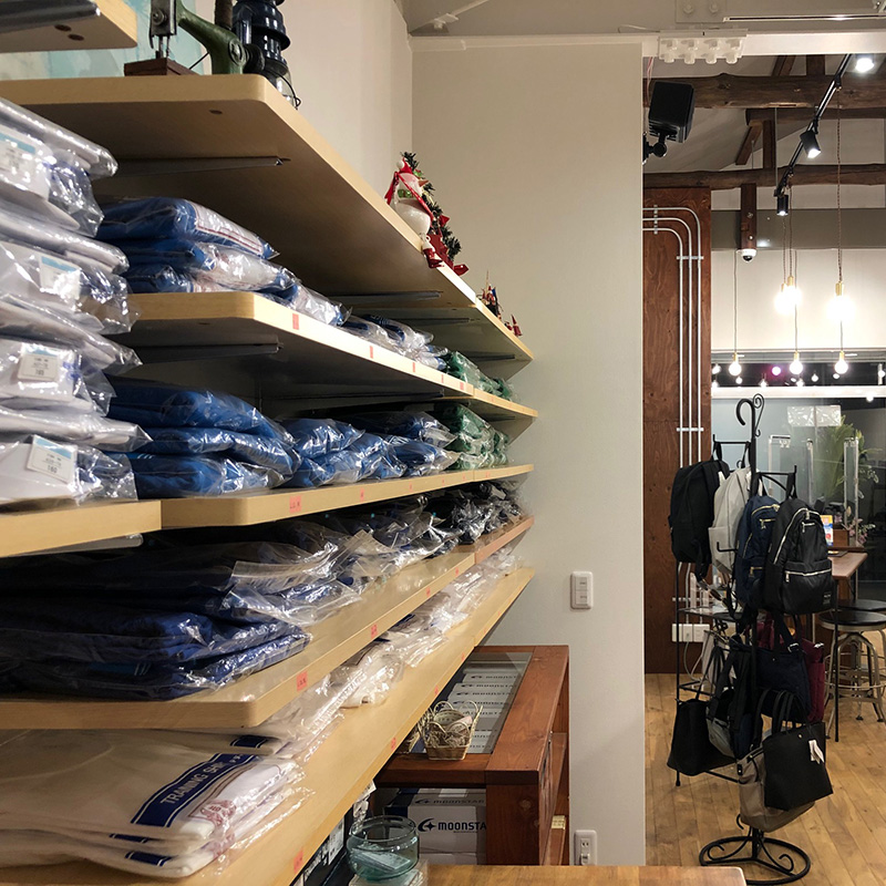 学校用品コーナー